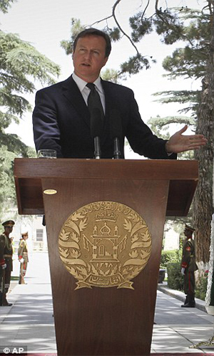 Ӣ�����࿨÷�����u(p��ng)С��(b��o)�` ����